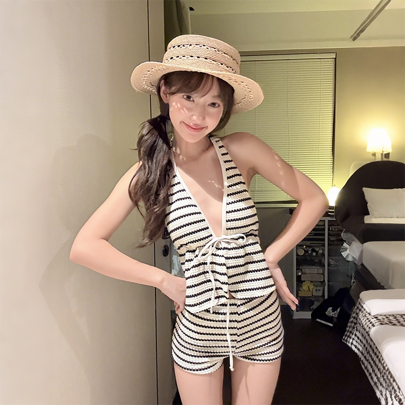 【dynamar】Bộ bikini in họa tiết sọc gợi cảm có đệm ngực, thiết kế viền bèo theo phong cách Y2K