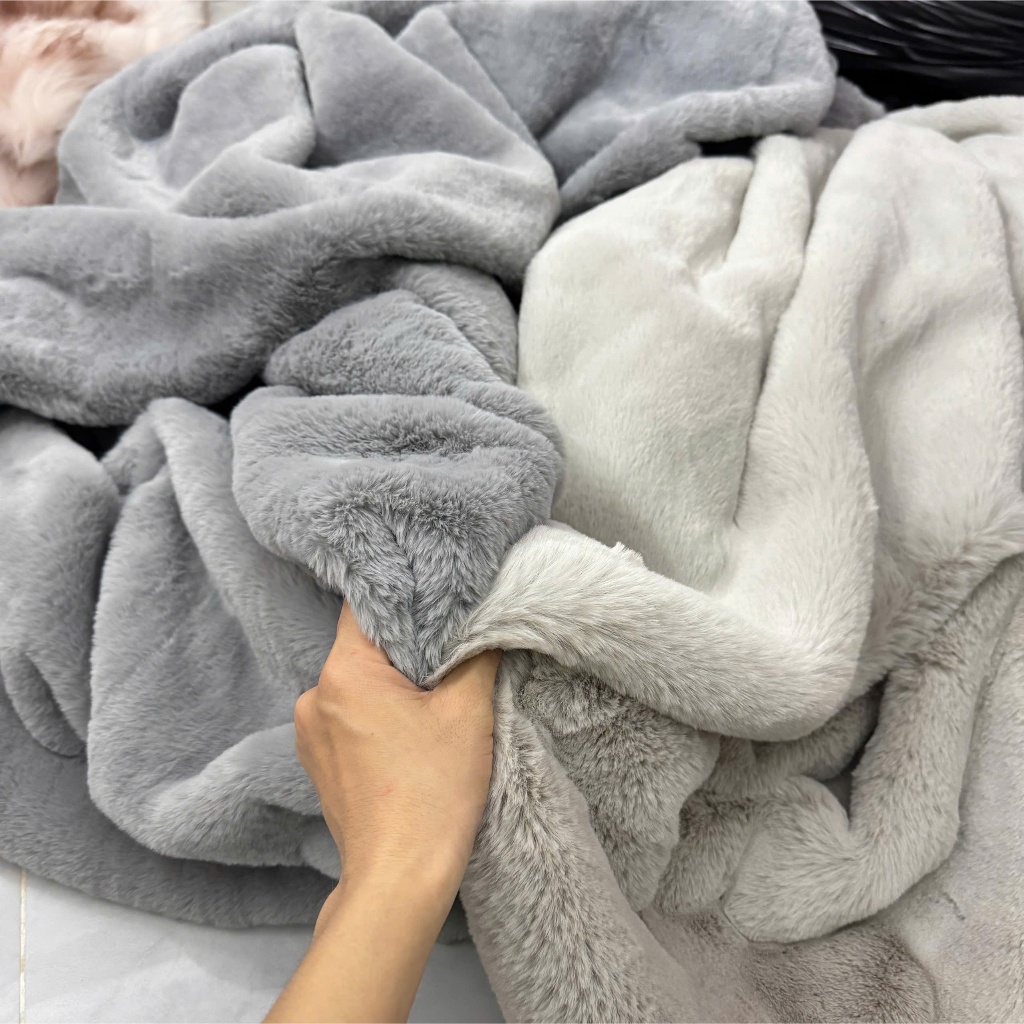 THẢM LÔNG MÀU XÁM TRO MỊN LÔNG NGẮN - THẢM LÔNG LÓT TỦ ĐIỆN THOẠI