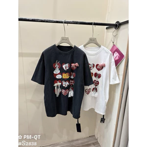 Áo phông thỏ hoạ tiết thêu