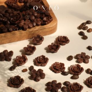 Túi treo sáp thơm Bông hoa, Hương thơm tinh dầu, Treo tủ quần áo - Treo xe, Túi hoa sáp thơm - ONIÕ