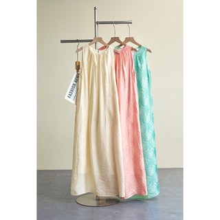 Đầm Maxi LAMER FASHION Đi Biển Dáng Dài Cổ Tròn Họa Tiết Chìm ( Thắt Lưng Bán Rời) Mchic O63M26H026