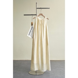 Đầm Maxi LAMER FASHION Đi Biển Dáng Dài Cổ Tròn Họa Tiết Chìm ( Thắt Lưng Bán Rời) Mchic O63M26H026