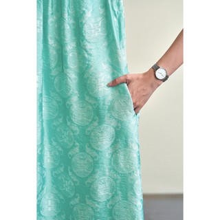 Đầm Maxi LAMER FASHION Đi Biển Dáng Dài Cổ Tròn Họa Tiết Chìm ( Thắt Lưng Bán Rời) Mchic O63M26H026