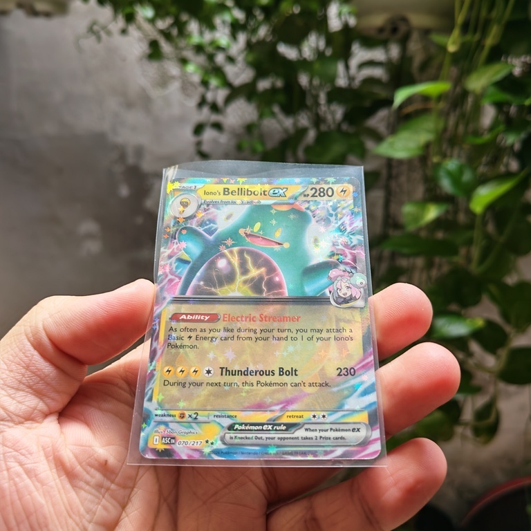 Thẻ Pokemon Iono's Bellibolt EX 070/217