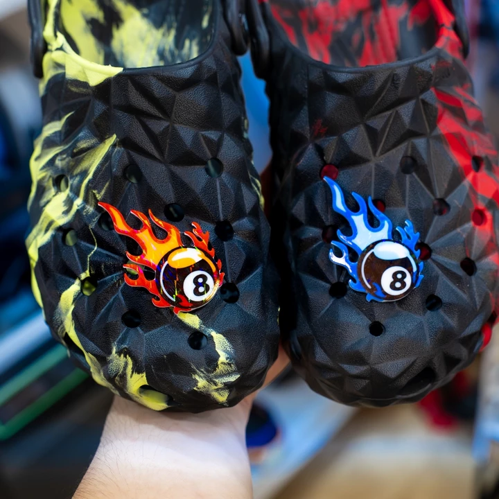 Charm Dép Crocs Độc Lạ Hình Bi-A Ngọn Lửa Cài Dép Sục Trang Trí Hiệu Ứng Lấp Lánh, Jibbitz Crocs