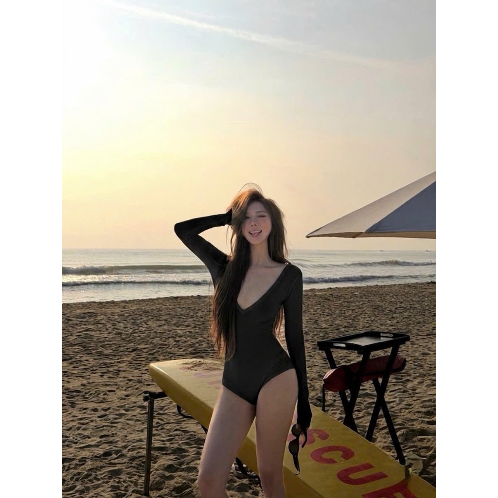 Áo bodysuit cổ tim khoét sâu dài tay co giãn thoải mái