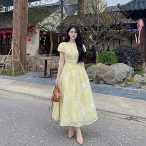 Đầm Midi Ren Hoa Nổi Cao Cấp Tay Phồng - Váy Xòe Tiểu Thư Thanh Lịch Tôn Dáng Dự Tiệc, Dạ Hội, Đám Cưới, Du Lịch Đi Biển