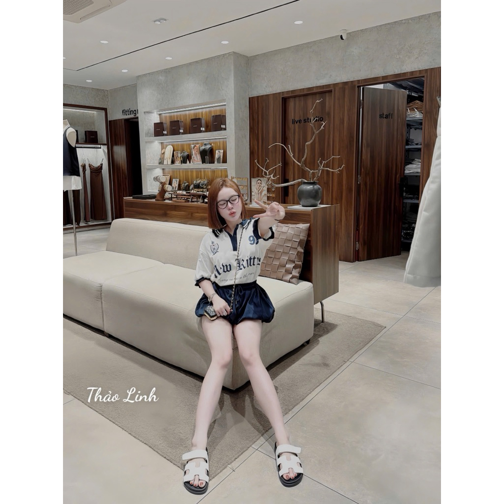 Set xinh e bù ltuc ạ