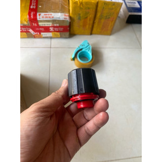 nắp dầu hút chân không cho các loại máy Trung Quốc