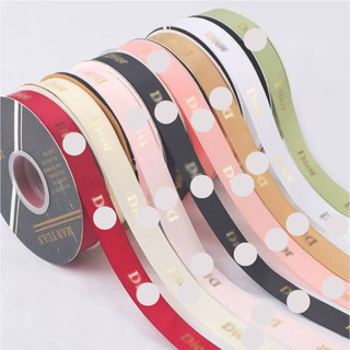 [Chữ Ngẫu Nhiên] LẺ 2 MÉT Ruy Băng Lụa Chữ 2cm, 2.5cm Cao Cấp Gói Hoa Trang Trí DIY Handmade YiYihome