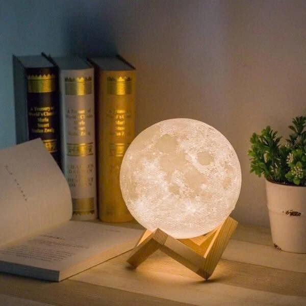 đèn ngủ decor,đèn decor phòng ngủ chill hình mặt trặng kèm đế gỗ và củ sạc | BigBuy360 - bigbuy360.vn