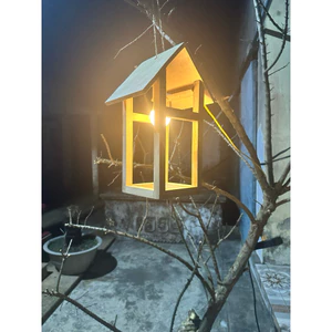 🔥 RẺ VÔ ĐỊCH 🔥 – Đèn Gỗ Decor Hình Ngôi Nhà Treo/Bàn – Lồng Đèn Trang Trí Sân Vườn, Ban Công, Quán Cafe, Homestay Phong