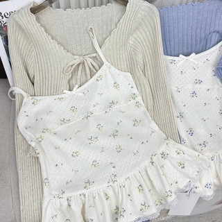 Set Áo Nữ Hoa Nhí Phối Cardigan Len Mỏng Áo Hai Dây Bèo Ren Phong Cách Tiểu Thư Hàn Quốc Mặc Đi Chơi Cực Xinh