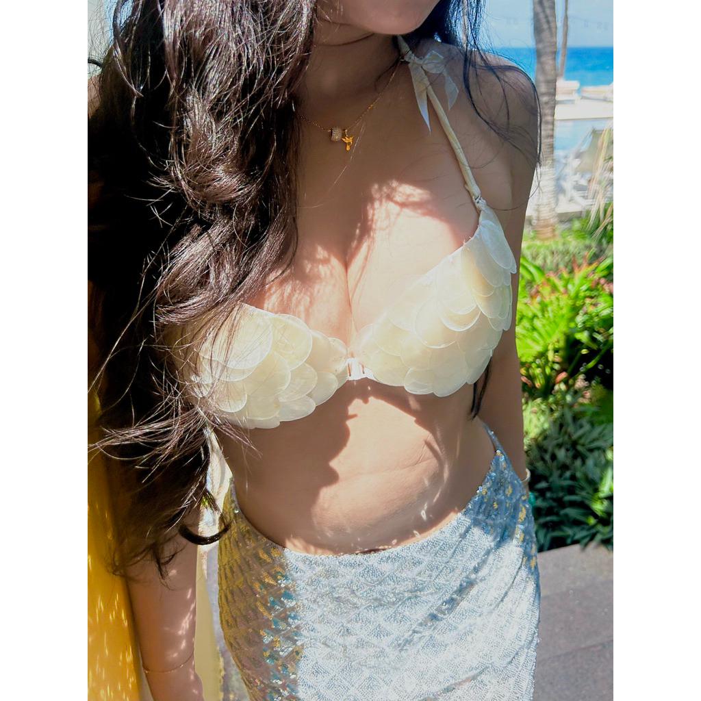 HOẢ TỐC Bikini Khoen Sò Đính Thủ Công SHELL BRALETTE QUEMEO Áo Vỏ Xà Cừ dessign by QUEMEO