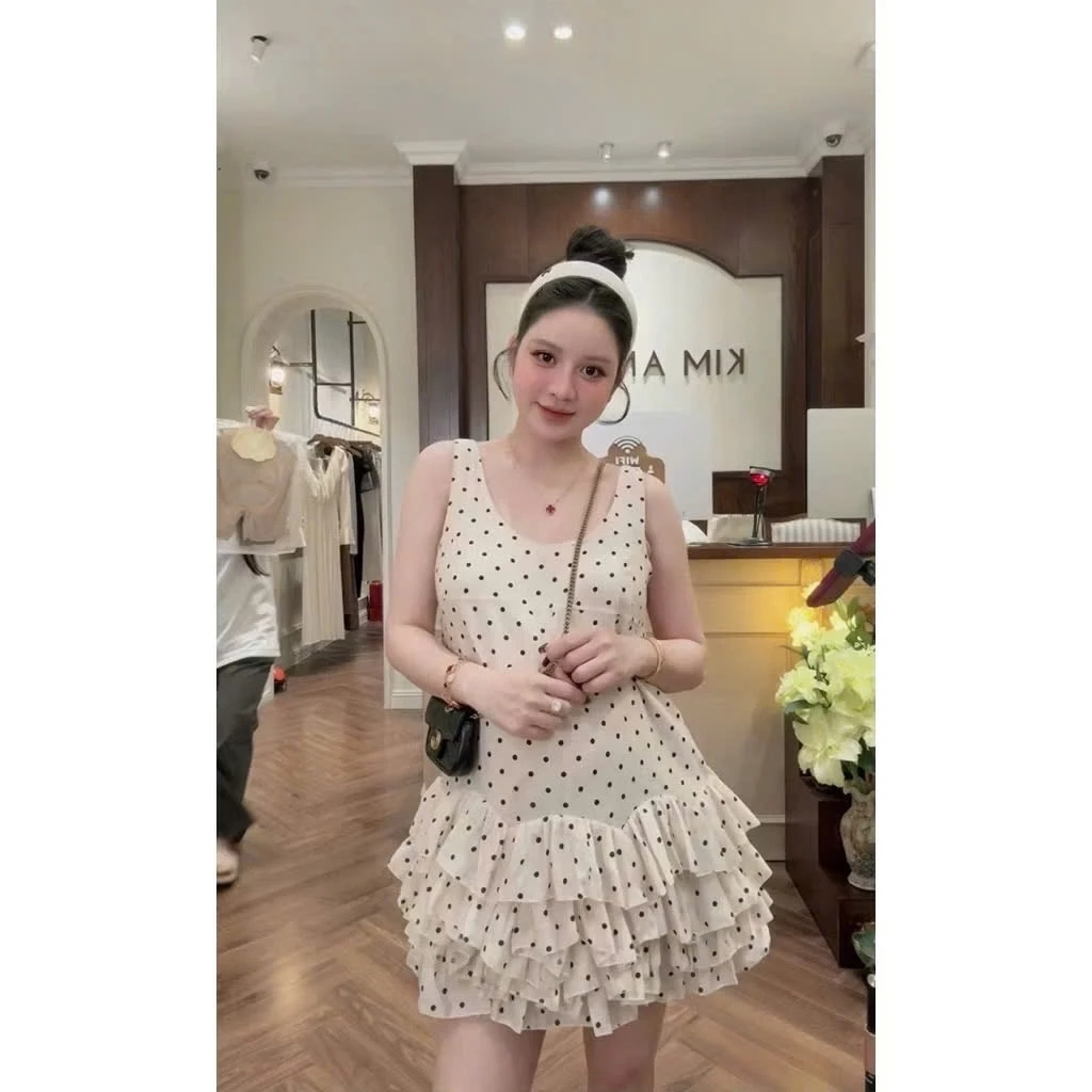 (Sẵn Hỏa Tốc) Váy babydoll sát nách hoạ tiết chấm bi phối tầng bèo điệu đà xinh