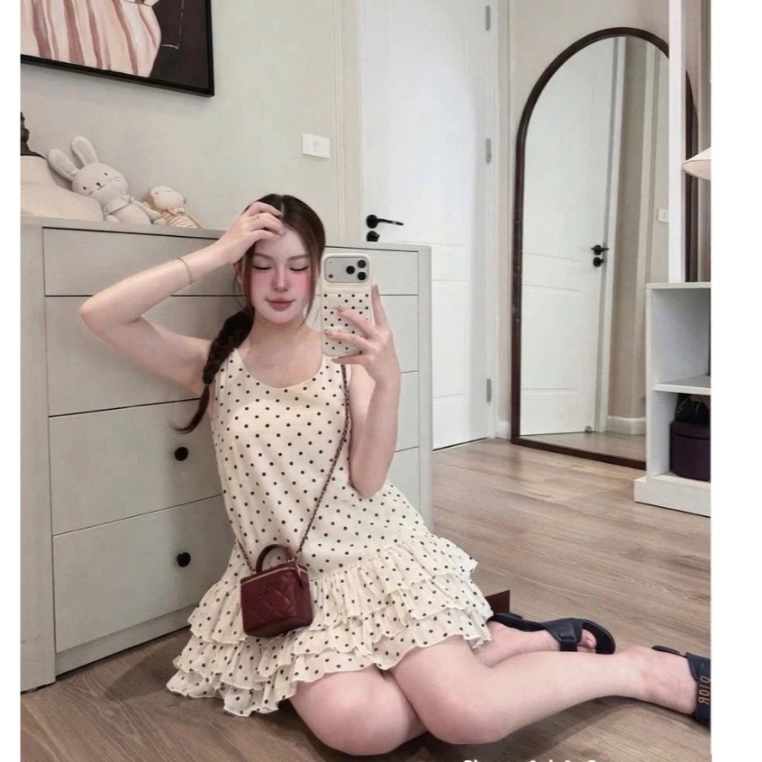 (Sẵn Hỏa Tốc) Váy babydoll sát nách hoạ tiết chấm bi phối tầng bèo điệu đà xinh