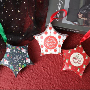 Hộp Đựng Quà Noel Giáng Sinh Hình Ngôi Sao Có Dây Treo MUN STORE HQUASAO029