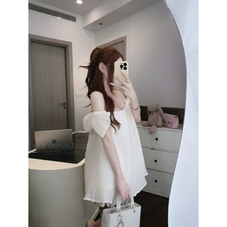Set Áo Trễ Vai Tơ Dập Ly Phối Nơ Mix Chân Váy Xoè Ngắn Lannie