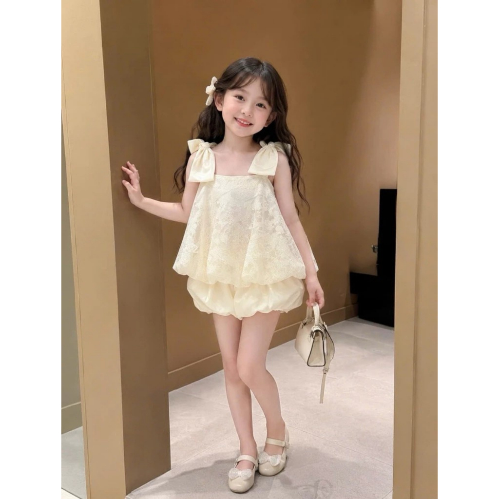 Set Đồ Đôi Mẹ Và Bé Gái, Set Áo Ren 2 Dây Vai Nơ Dáng Bí Phồng 2 Lớp Mix Chân Váy Xinh Xắn