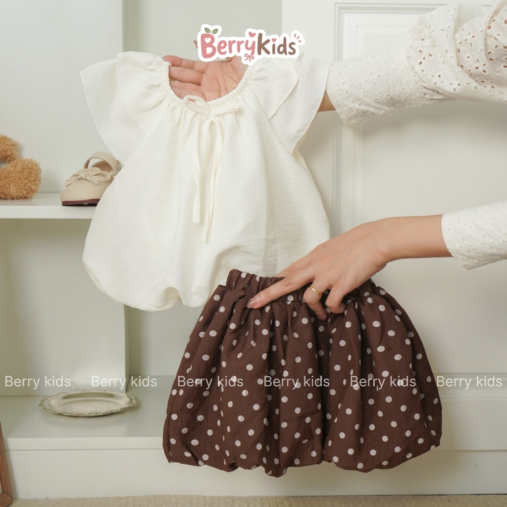 Set Áo Tay Bèo Phối Chân Váy Bí Chấm Bi Bé Gái Bộ Hè Bé Gái Phối Nơ Phong Cách Hàn Quốc Đáng Yêu