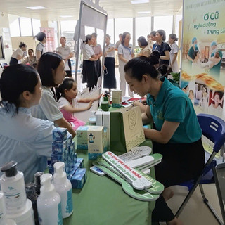 Sữa Tăm Gội Cho Bé Hăm Chàm Sữa Không Chữa Gốc SUNFAT Chính Hãng HomeCare 500ml