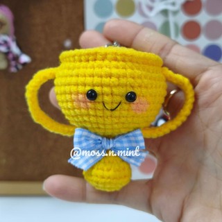 MÓC KHOÁ LEN handmade Cúp vàng vinh danh
