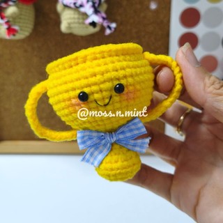 MÓC KHOÁ LEN handmade Cúp vàng vinh danh
