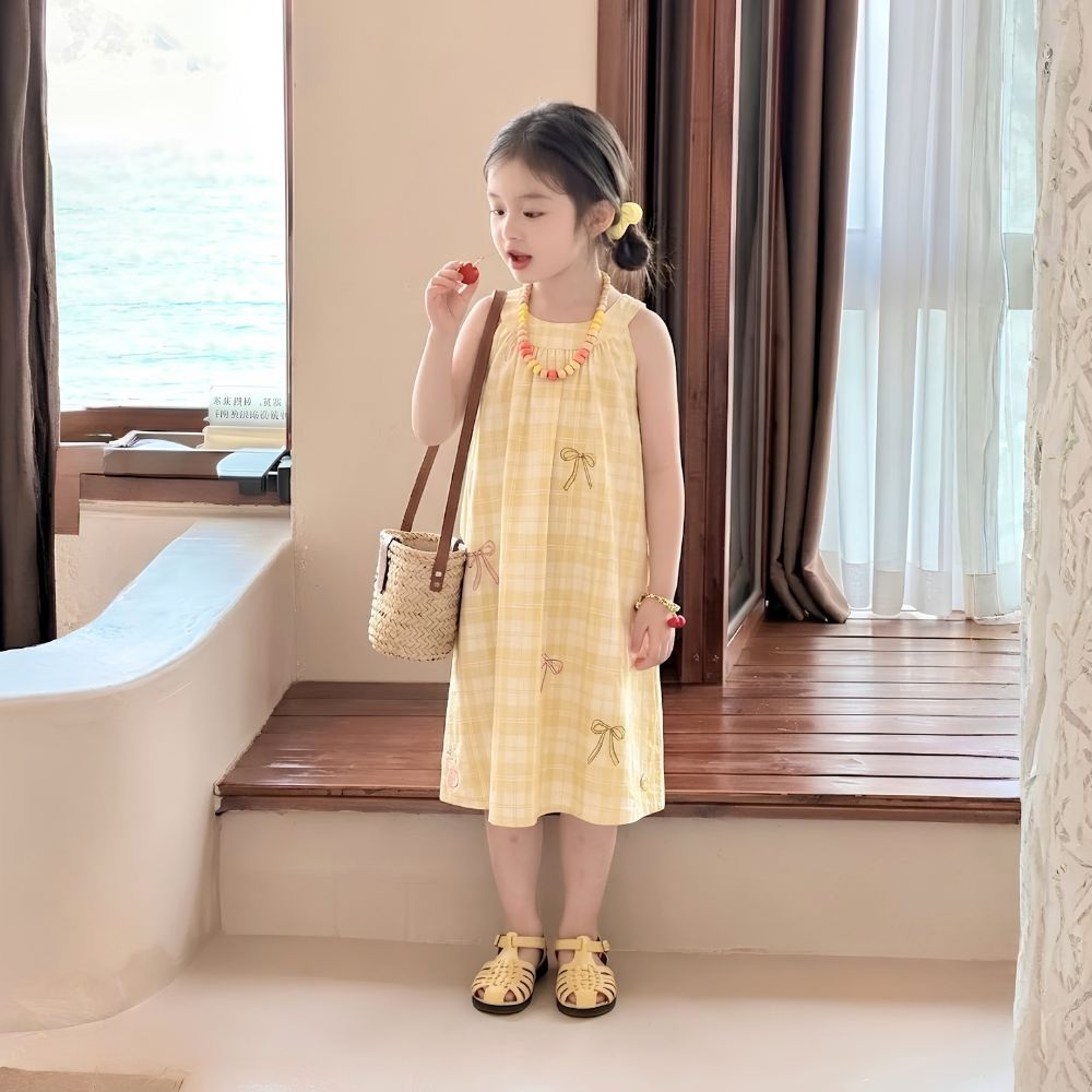 Váy Yếm Bé Gái, Váy Thiết Kế Cổ Yếm Họa Tiết Dễ Thương Chất Liệu Cotton Mềm Mại Mặc Hàng Ngày
