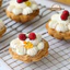 Đế Tart Trứng Hình Hoa - Than Tre - Size L Nhất Hương (660g - 22 cái) (có chén inox)