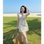 SET ÁO CỔ V ĐÍNH NƠ PHỐI CHÂN VÁY HOA NHÍ, SET ĐỒ NỮ TIỂU THƯ DU LỊCH MÙA HẸ | MEOINDAHOUSE