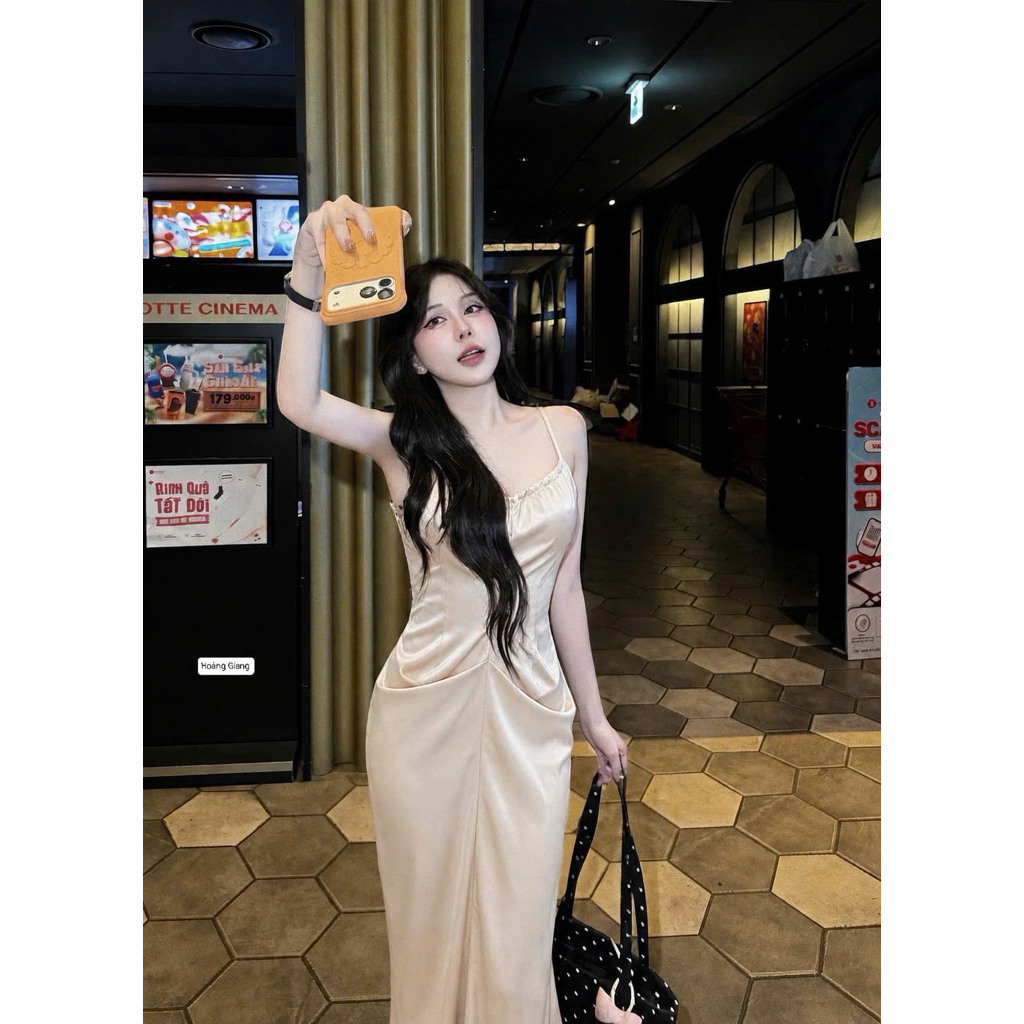 Đầm lụa 2 dây dáng dài siu tôn dáng