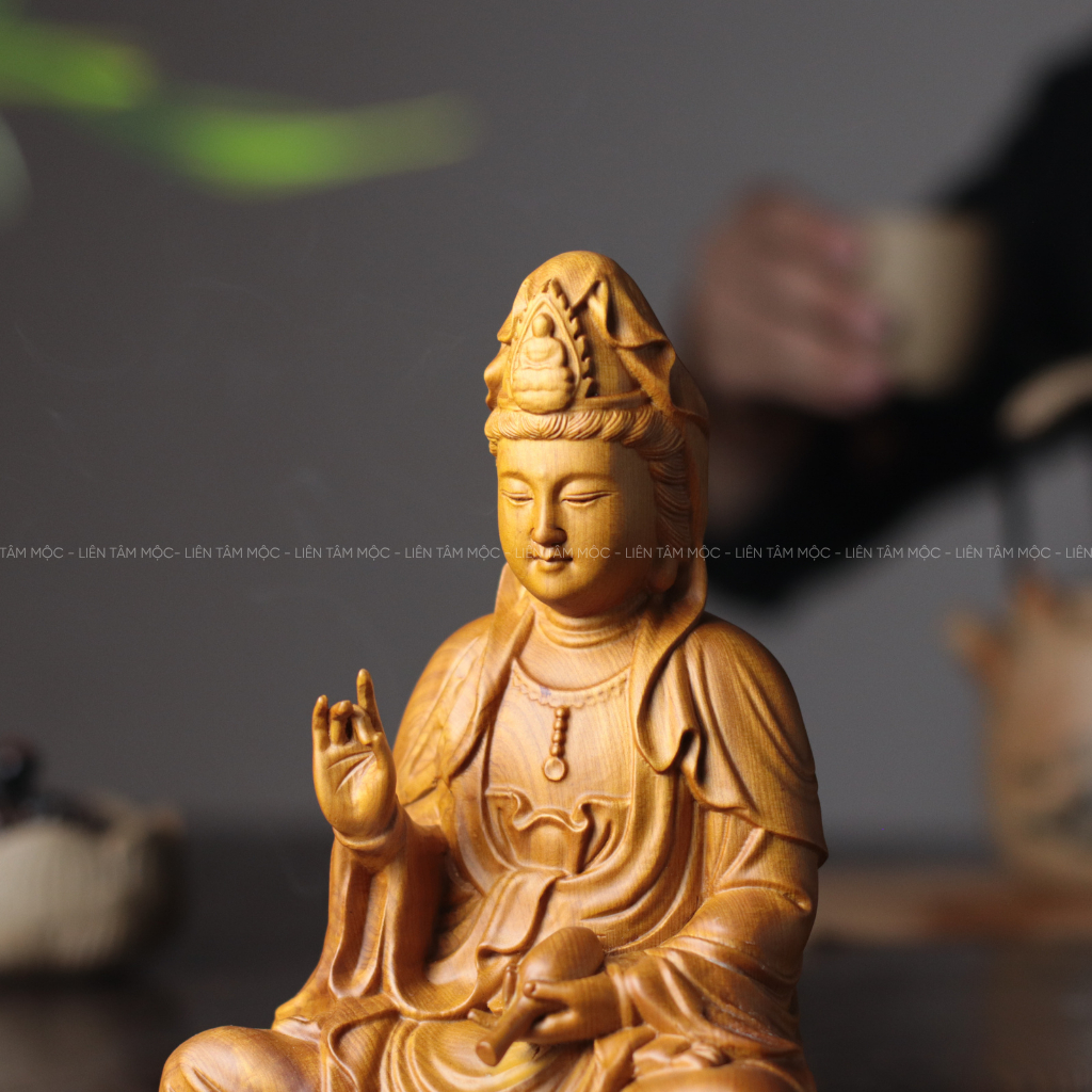 Tượng Quan Âm Bồ Tát Gỗ Bách Thơm Tự Nhiên Cao 12/20cm, Thủ Công Mỹ Nghệ Cao Cấp, Tượng Phật Để Bàn Thờ Cúng Tại Gia