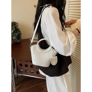 (Deal mở bán tặng quà QU3) Túi xách nữ đeo chéo, đeo vai VINICHY size 20cm HA910