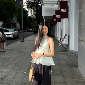 Áo yếm tơ nhũ buộc dây nơ cổ Mint top
