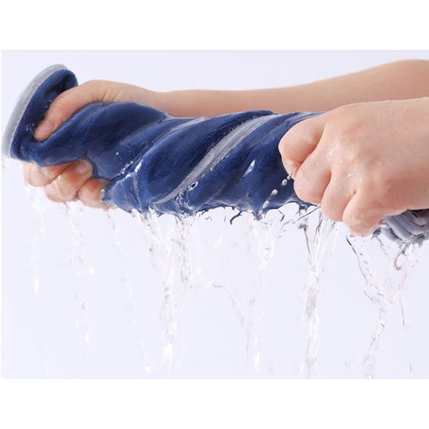 Khăn thể thao Champi cao cấp bản trung cực thấm hút mồ hôi và mềm mại.