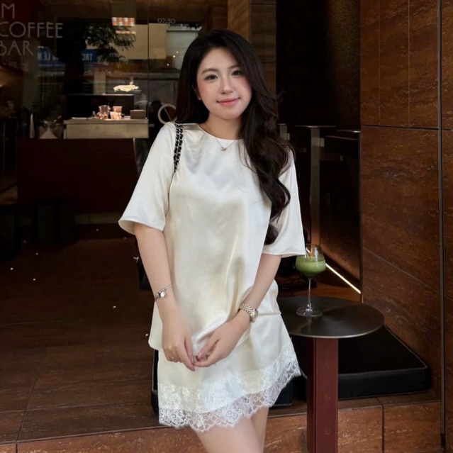 MIU.STUDIO • “Alee Set” Set đồ nữ tiểu thư sang chảnh, Áo lụa basic from rộng phối chân váy ngắn viền ren cao cấp