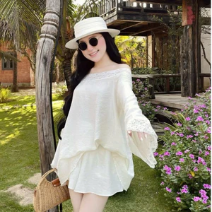 Set bộ tơ phối ren cao cấp dáng rộng phong cách basic HQuốc , Set áo trễ vai tay bồng phối ren kèm quần sooc giấu quần
