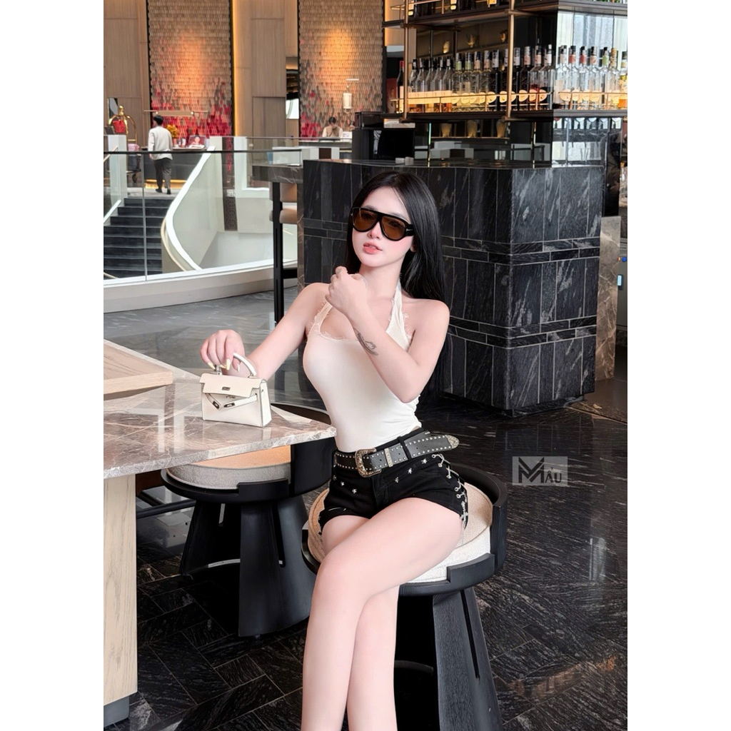 Áo body suit cổ U ngắn bánh bèo xinh iu