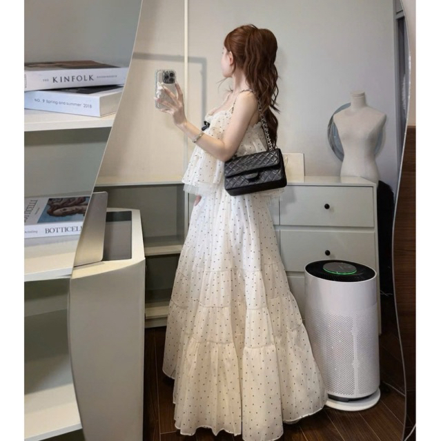 Set Áo chấm bi hai dây voan tơ phối bèo tầng đính nơ kèm chân váy maxi dài xoè, Set tiểu thư đi du lịch sang chảnh