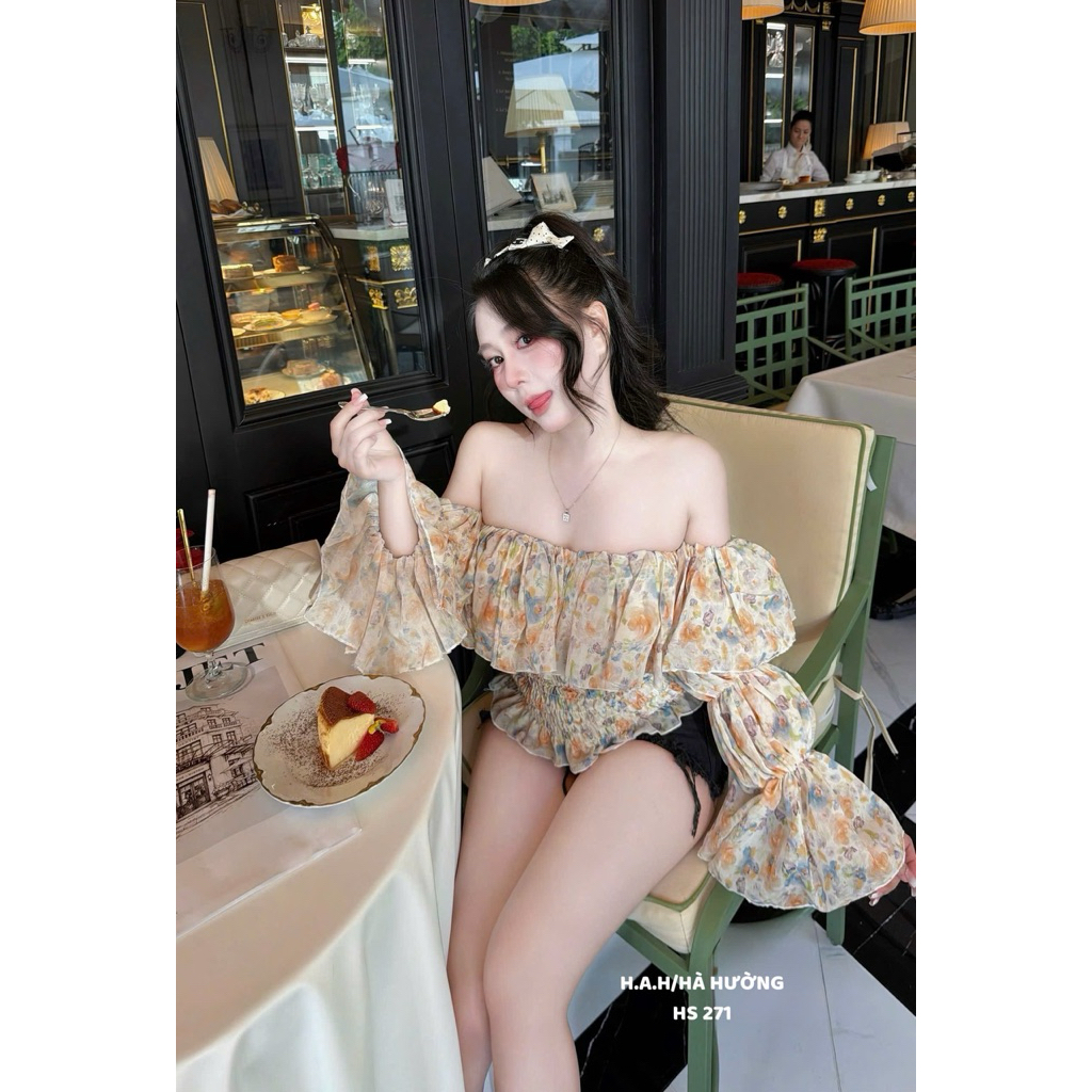 Áo trễ vai hoa phối chun bèo mix đồ siu xinh