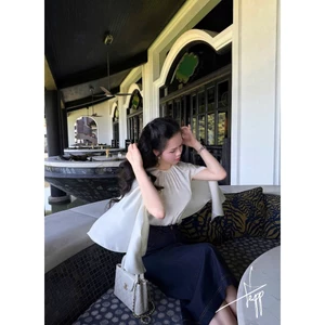 Áo Lụa Choàng Cổ Tròn Xếp Ly Thiết Kế Tay Cánh Dơi Cách Điệu Sang Chảnh Nữ - CHAMIE STUDIO