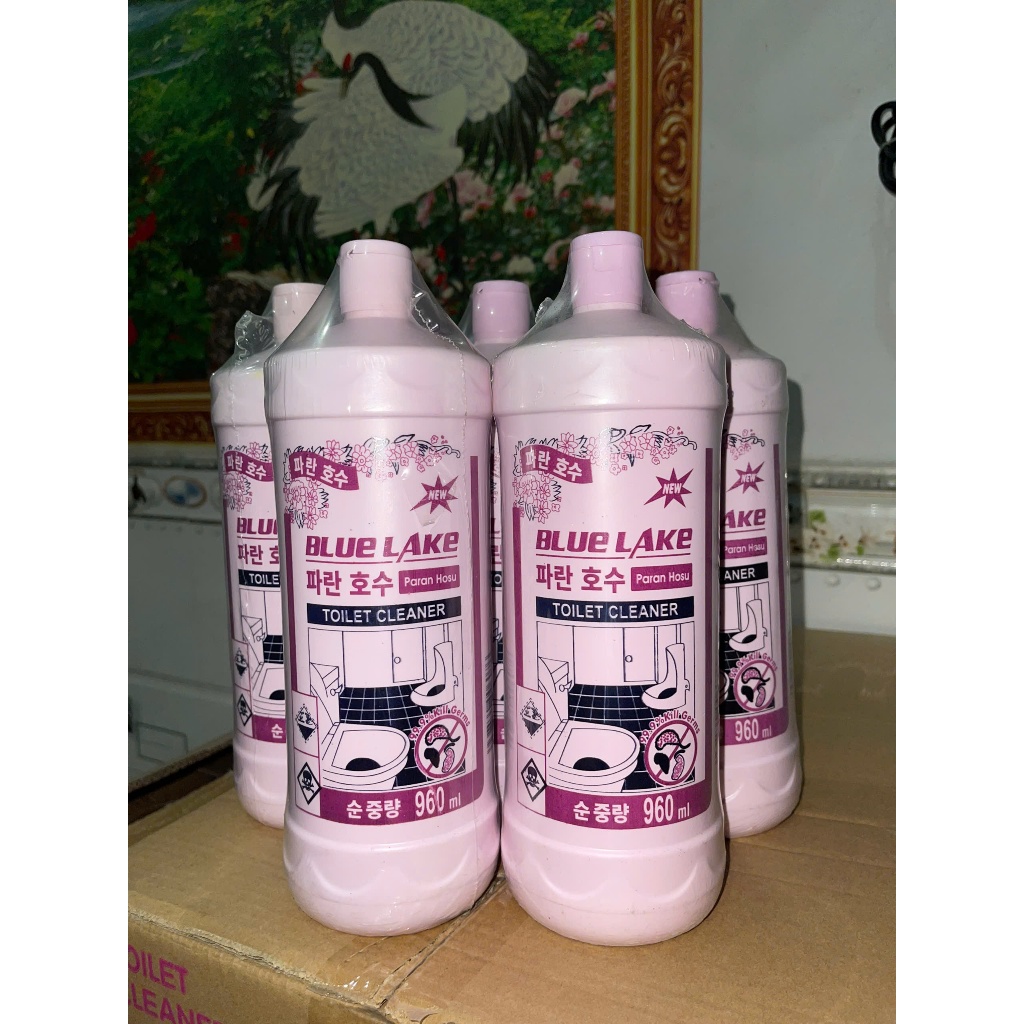 Combo 2 - 5 - Thùng 12 Chai Nước Tẩy Bồn Cầu Blue Lake 960ml - Khử Vết Ố Vàng Trong 1 Lần Sử Dụng