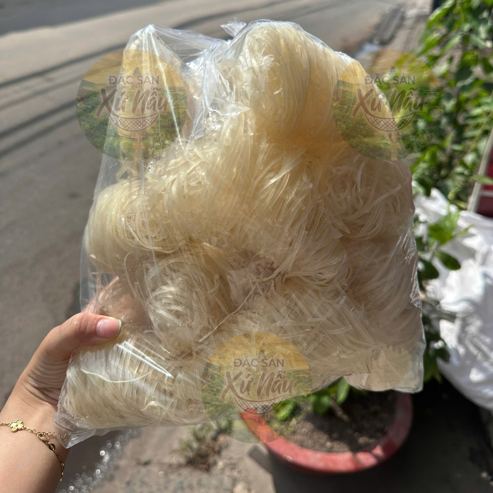 Bún Khô Phở Khô Bình Định 1Kg Sợi Dai Ngon, Bún Khô Cuộn Tròn Đặc Sản Xứ Nẫu