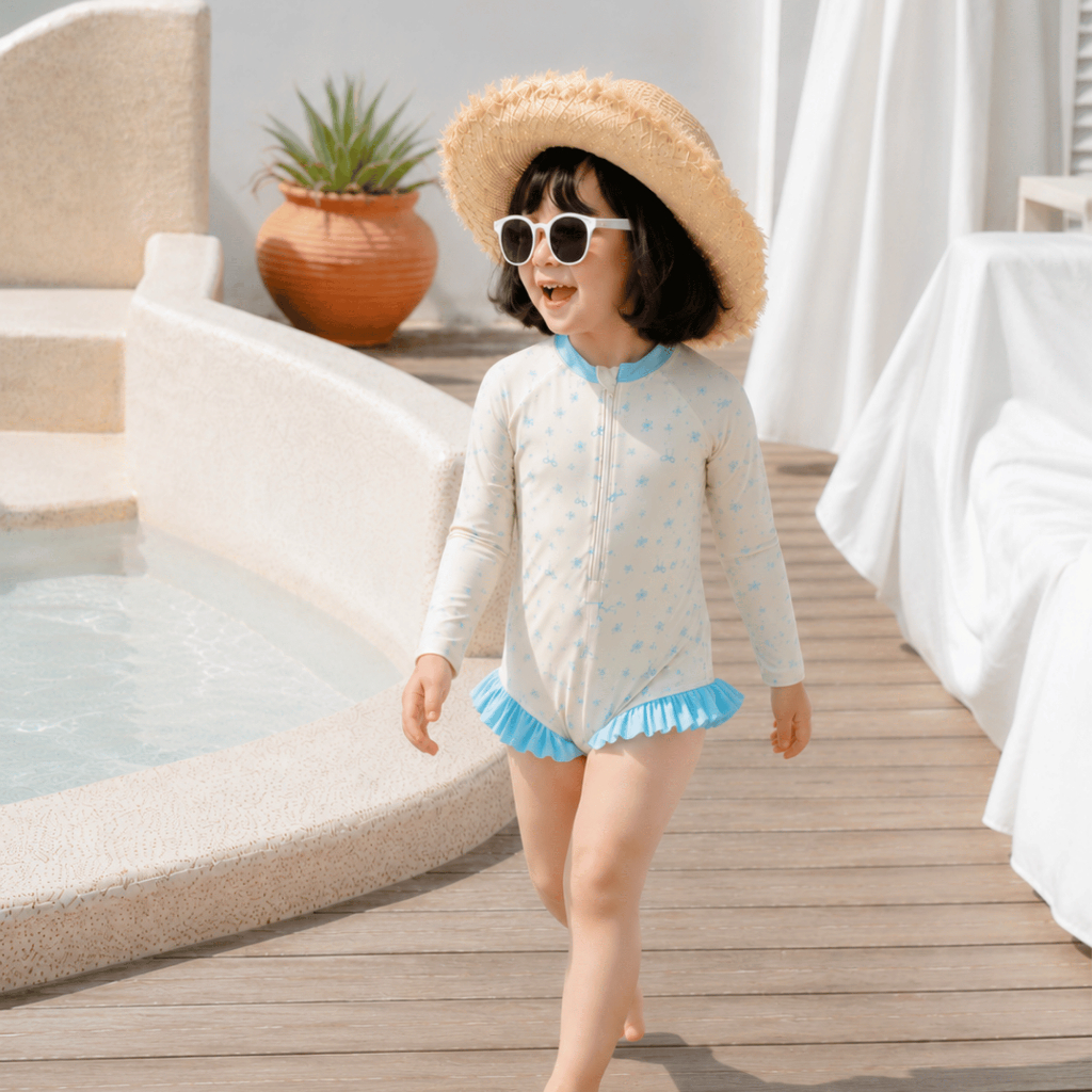 Đồ bơi bé gái liền thân tay dài chống nắng họa tiết hoa nhí, đồ bơi trẻ em phối bèo dễ thương cho bé đi biển đi bơi S18