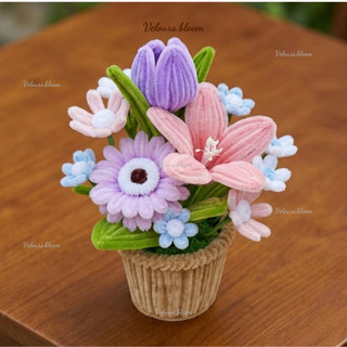 [HANDMADE] Chậu Hoa Kẽm Nhung Mix Tulip Tím & Ly Hồng – Quà Tặng Thủ Công Decor Bàn Làm Việc, Góc Học Tập