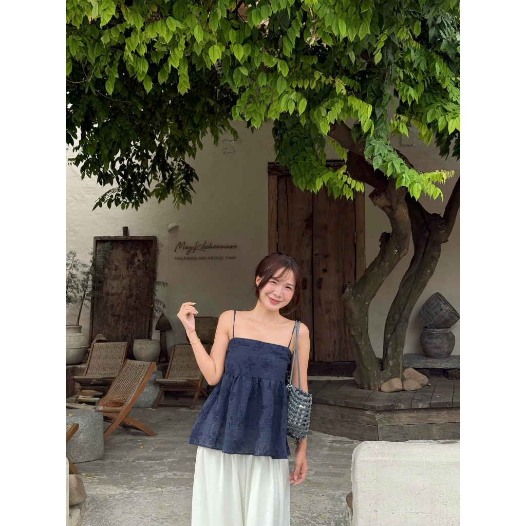(HÀNG QC SẴN) Jessica Top (TSW) Áo 2 dây gân buộc sau thêu hoa Nữ the.sweaterweather