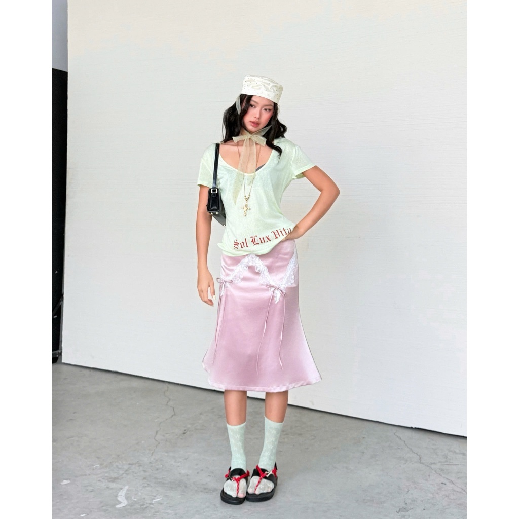 Seollem Satin Skirt - Remmus | Chân váy lụa satin ngọc trai form midi - BST ACID CANDY