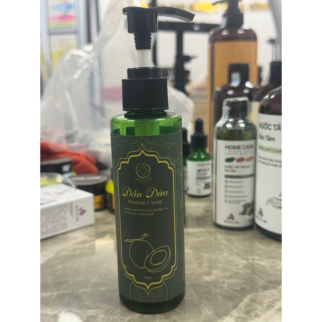 Dầu Dừa Massage Cho Bé Home Care 150ml chiết xuất từ dừa coconut, Sạch Da Còng Da Cáy, Da Bé Mềm Mịn