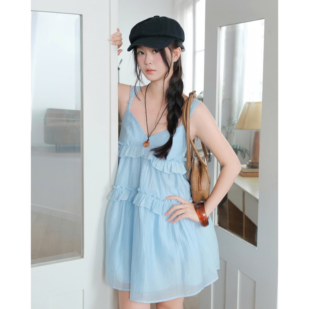 SECODEE Đầm Nữ Hai Dây Cổ V Vải Tơ Xước ROBE DRESS Váy Babydoll Phối Bèo Hai Lớp FSDA2605080