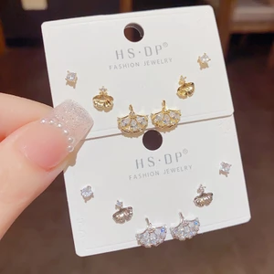 V.I.T Accessories | Set bông tai lá phong đính đá 6 chiếc (2 màu)